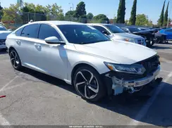 1HGCV1F19JA225082 2018 HONDA ACCORD