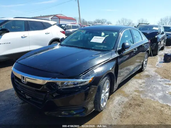 1HGCV1F19JA226166 2018 HONDA ACCORD - Image 2