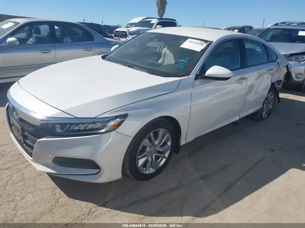 1HGCV1F19JA231481 2018 HONDA ACCORD - Image 2