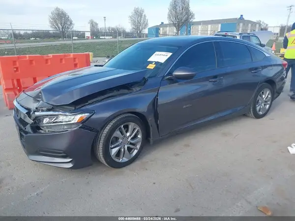 1HGCV1F19JA235045 2018 HONDA ACCORD - Image 2