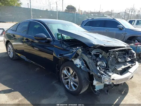 1HGCV1F19JA244411 2018 HONDA ACCORD - Image 1