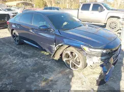 1HGCV1F19JA247440 2018 HONDA ACCORD