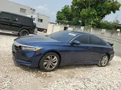 1HGCV1F19JA257028 2018 HONDA ACCORD
