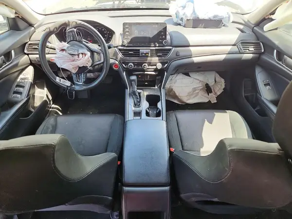 1HGCV1F19JA260205 2018 HONDA ACCORD - Image 8