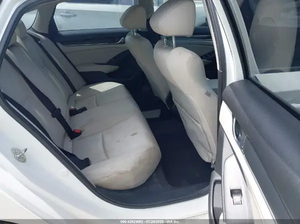 1HGCV1F19JA261676 2018 HONDA ACCORD - Image 8
