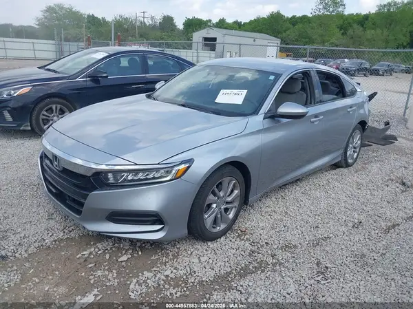 1HGCV1F19JA267364 2018 HONDA ACCORD - Image 2