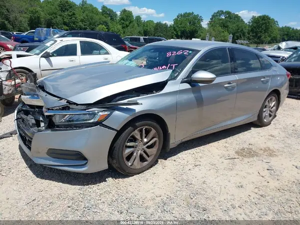 1HGCV1F19KA008262 2019 HONDA ACCORD - Image 2