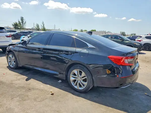 1HGCV1F19KA045182 2019 HONDA ACCORD - Image 2