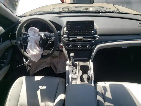 1HGCV1F19KA068106 2019 HONDA ACCORD - Image 8