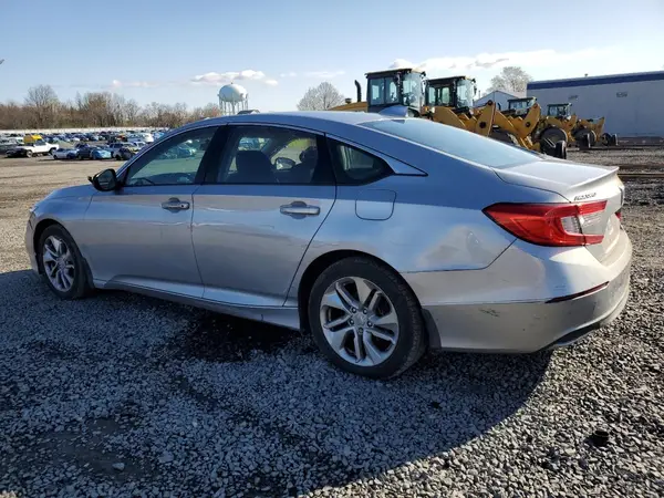 1HGCV1F19KA068705 2019 HONDA ACCORD - Image 2