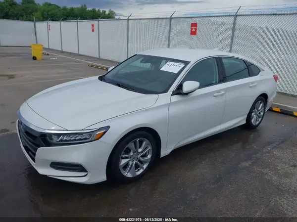 1HGCV1F19KA081938 2019 HONDA ACCORD - Image 2