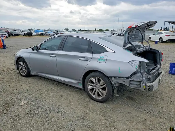 1HGCV1F19KA085908 2019 HONDA ACCORD - Image 2