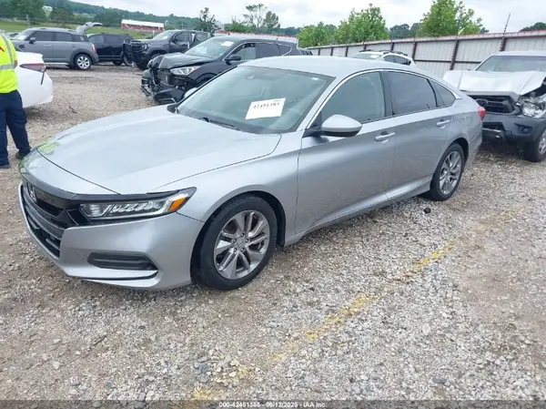 1HGCV1F19KA088761 2019 HONDA ACCORD - Image 2