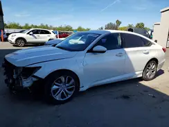 1HGCV1F19KA102836 2019 HONDA ACCORD