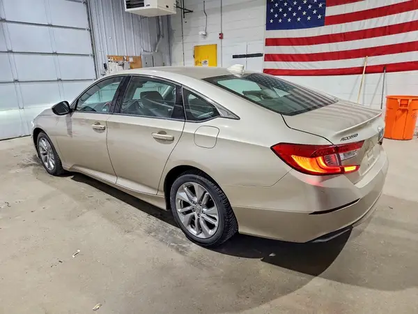 1HGCV1F19KA104179 2019 HONDA ACCORD - Image 2