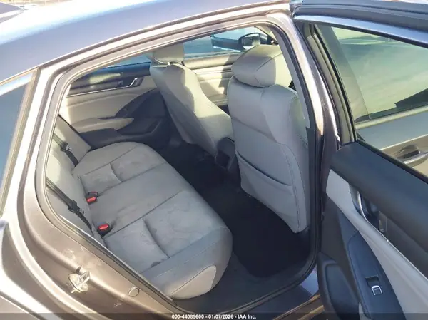 1HGCV1F19KA108037 2019 HONDA ACCORD - Image 8