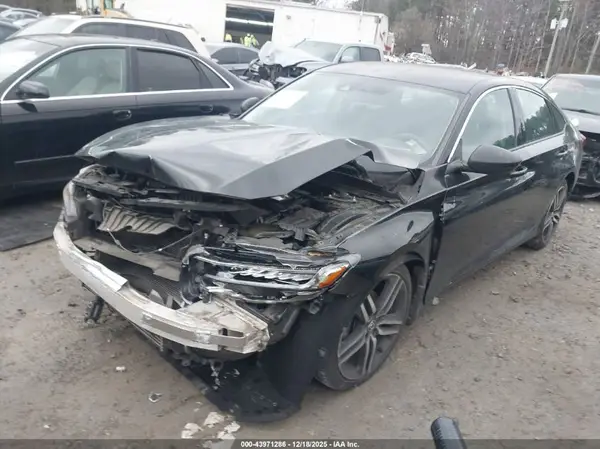 1HGCV1F19KA108720 2019 HONDA ACCORD - Image 2