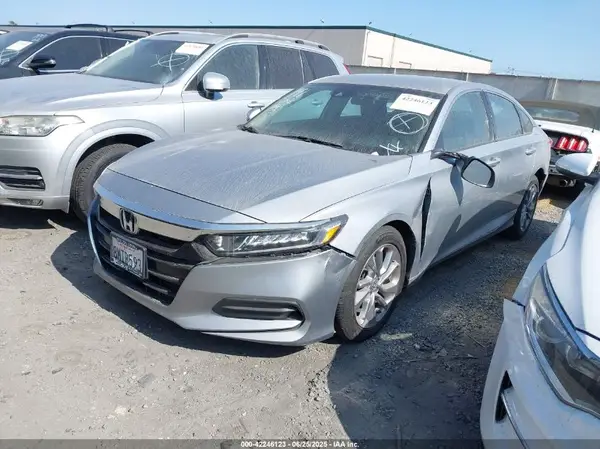 1HGCV1F19KA120169 2019 HONDA ACCORD - Image 2
