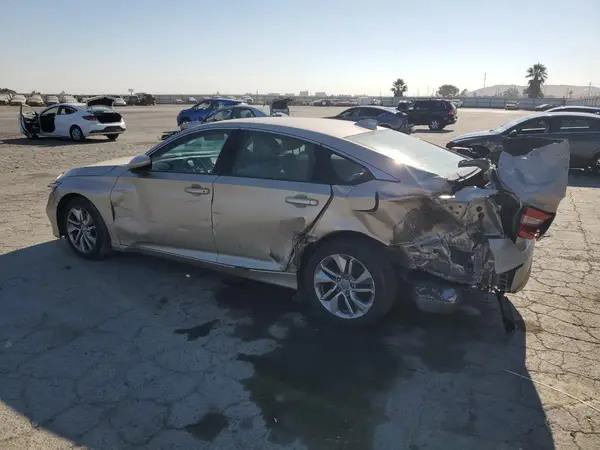 1HGCV1F19KA129793 2019 HONDA ACCORD - Image 2