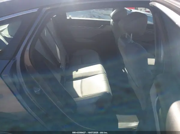 1HGCV1F19KA131821 2019 HONDA ACCORD - Image 8