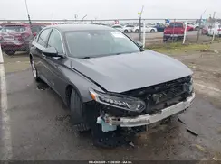1HGCV1F19KA135996 2019 HONDA ACCORD