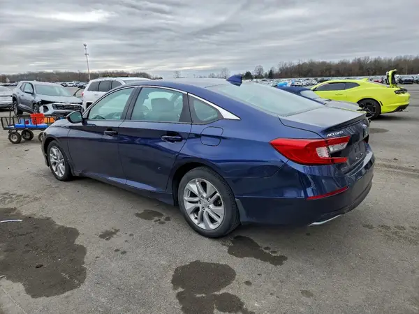 1HGCV1F19KA137778 2019 HONDA ACCORD - Image 2