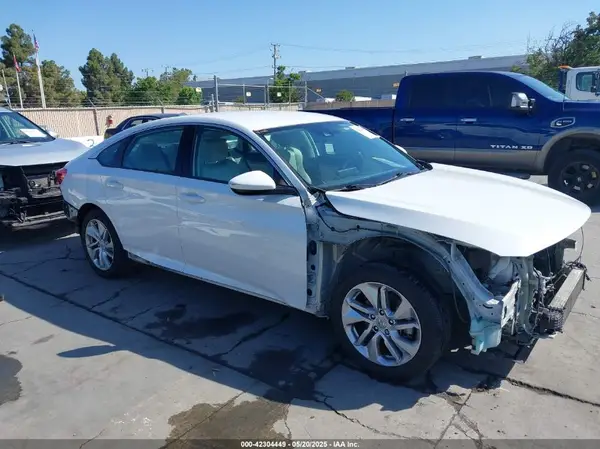 1HGCV1F19KA142916 2019 HONDA ACCORD - Image 1