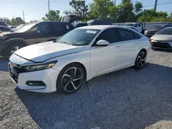 1HGCV1F19KA143032 2019 HONDA ACCORD