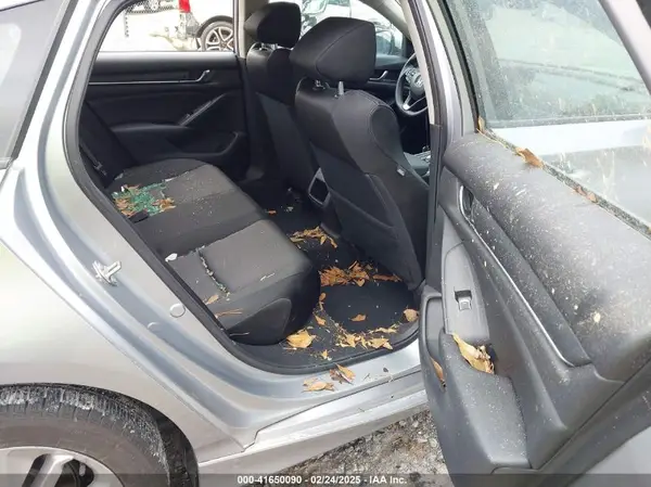 1HGCV1F19KA145024 2019 HONDA ACCORD - Image 8