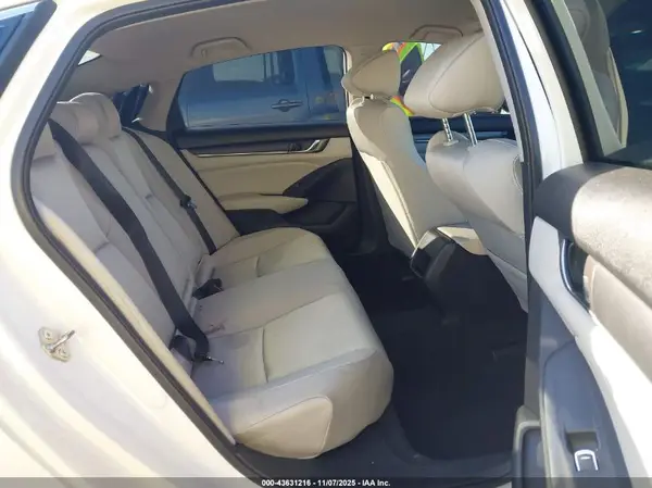 1HGCV1F19KA159859 2019 HONDA ACCORD - Image 8