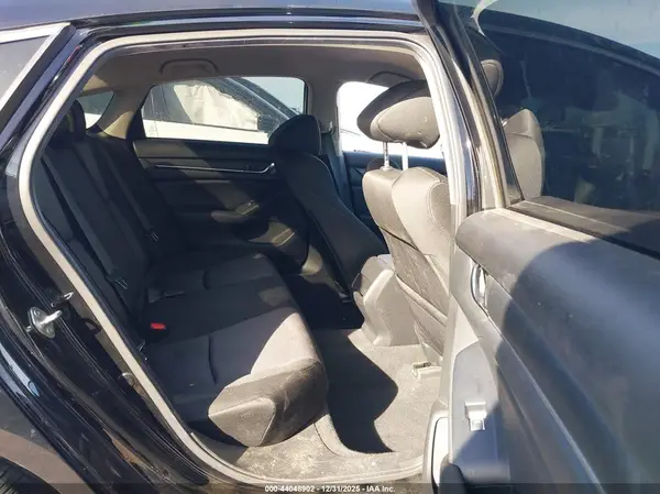 1HGCV1F19KA163815 2019 HONDA ACCORD - Image 8