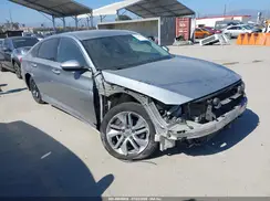 1HGCV1F19KA170439 2019 HONDA ACCORD