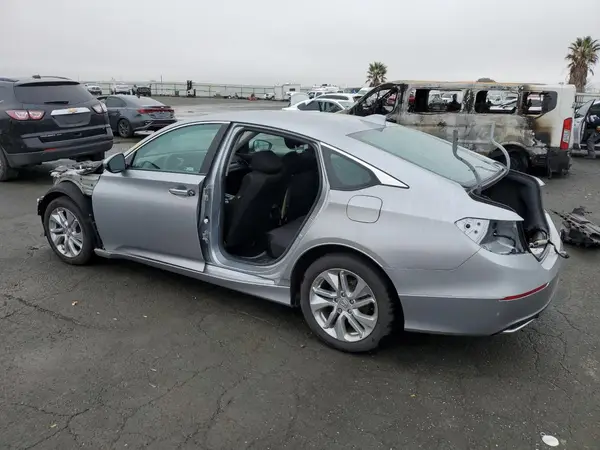 1HGCV1F19LA060458 2020 HONDA ACCORD - Image 2