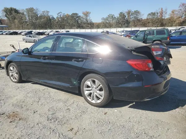 1HGCV1F19LA105852 2020 HONDA ACCORD - Image 2