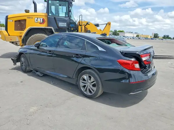1HGCV1F19LA114633 2020 HONDA ACCORD - Image 2
