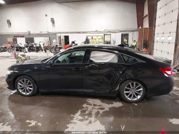 2021 HONDA ACCORD auction photo 6