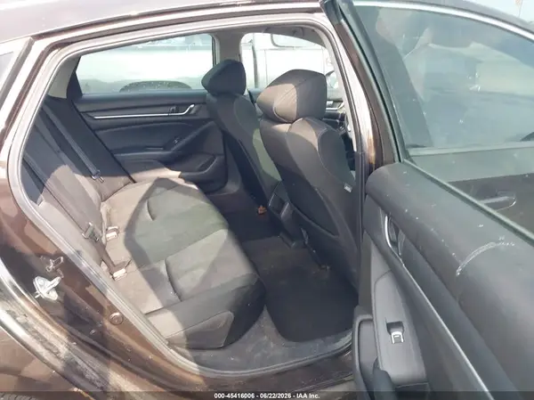 1HGCV1F1XJA001206 2018 HONDA ACCORD - Image 8