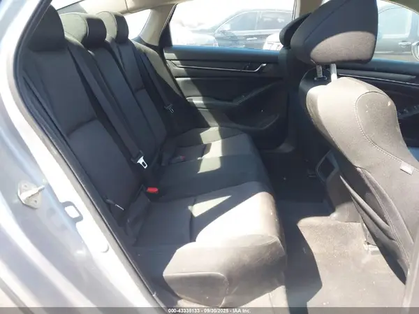 1HGCV1F1XJA002176 2018 HONDA ACCORD - Image 8