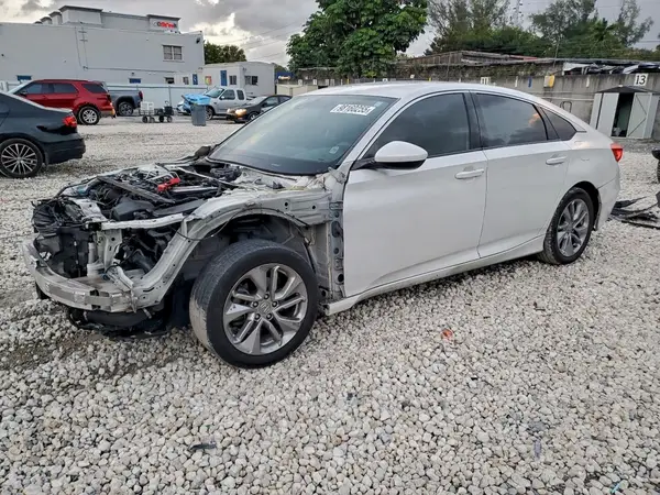 1HGCV1F1XJA004882 2018 HONDA ACCORD - Image 1