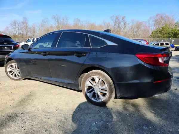 1HGCV1F1XJA019396 2018 HONDA ACCORD - Image 2