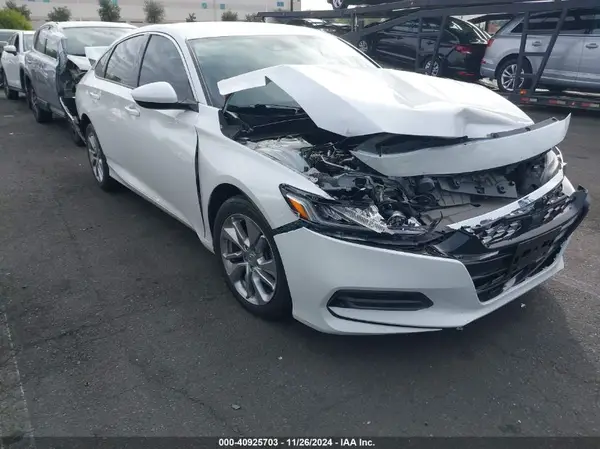 1HGCV1F1XJA032004 2018 HONDA ACCORD - Image 1