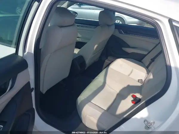 1HGCV1F1XJA032486 2018 HONDA ACCORD - Image 8
