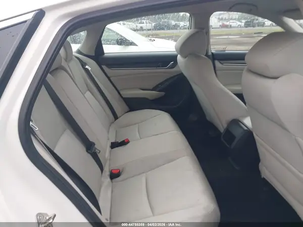 1HGCV1F1XJA073197 2018 HONDA ACCORD - Image 8