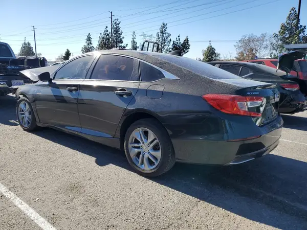 1HGCV1F1XJA075628 2018 HONDA ACCORD - Image 2