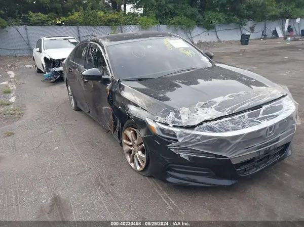 1HGCV1F1XJA076309 2018 HONDA ACCORD - Image 1