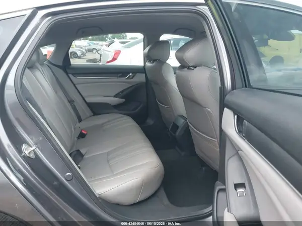 1HGCV1F1XJA095443 2018 HONDA ACCORD - Image 8