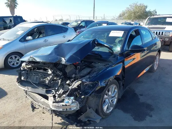 1HGCV1F1XJA104643 2018 HONDA ACCORD - Image 2