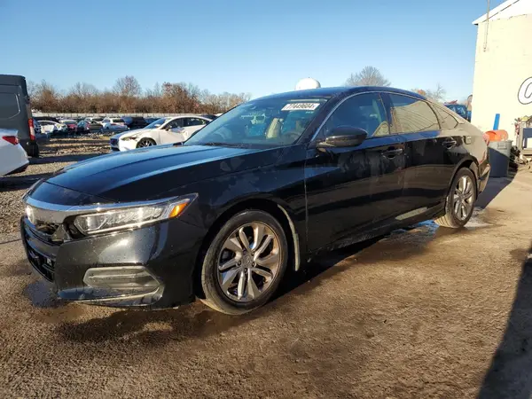 1HGCV1F1XJA108823 2018 HONDA ACCORD - Image 1