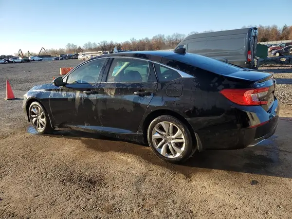 1HGCV1F1XJA108823 2018 HONDA ACCORD - Image 2