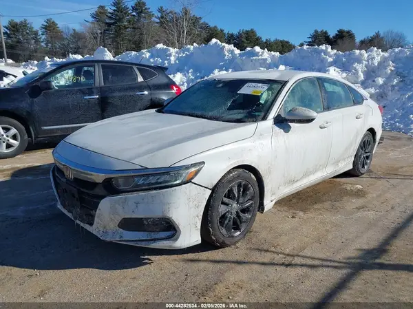 1HGCV1F1XJA109714 2018 HONDA ACCORD - Image 2